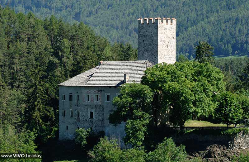 Castel Lamberto